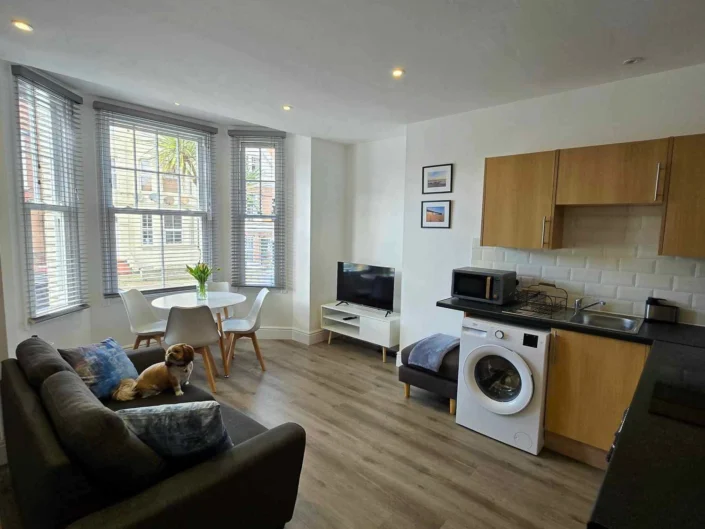 Alfred Road Front Room - Kitchen
